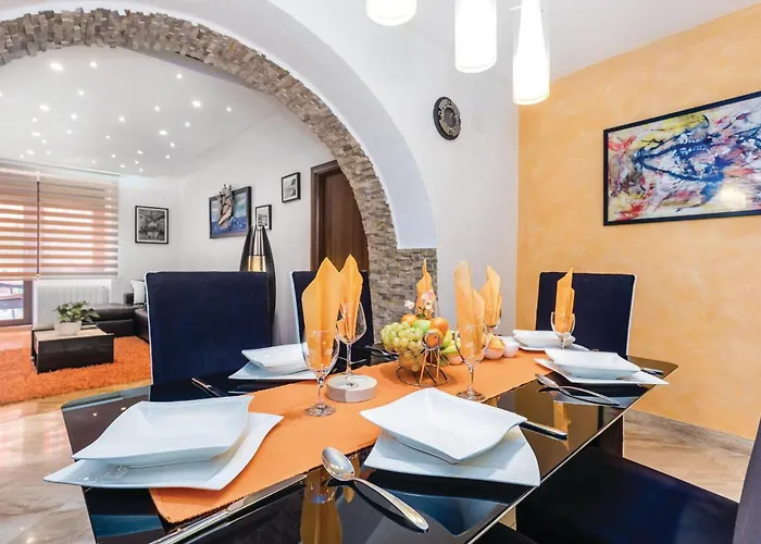 2 Bedroom Amazing In Διαμέρισμα *